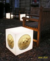 Bitcoin Sitzwürfel mit Beleuchtung für Innen...